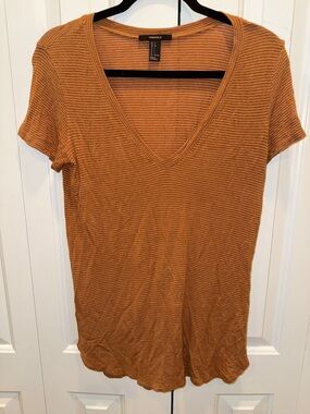 Forever 21 Women's Rust-Orange Ribbed V-Neck Short Sleeve Tee‎